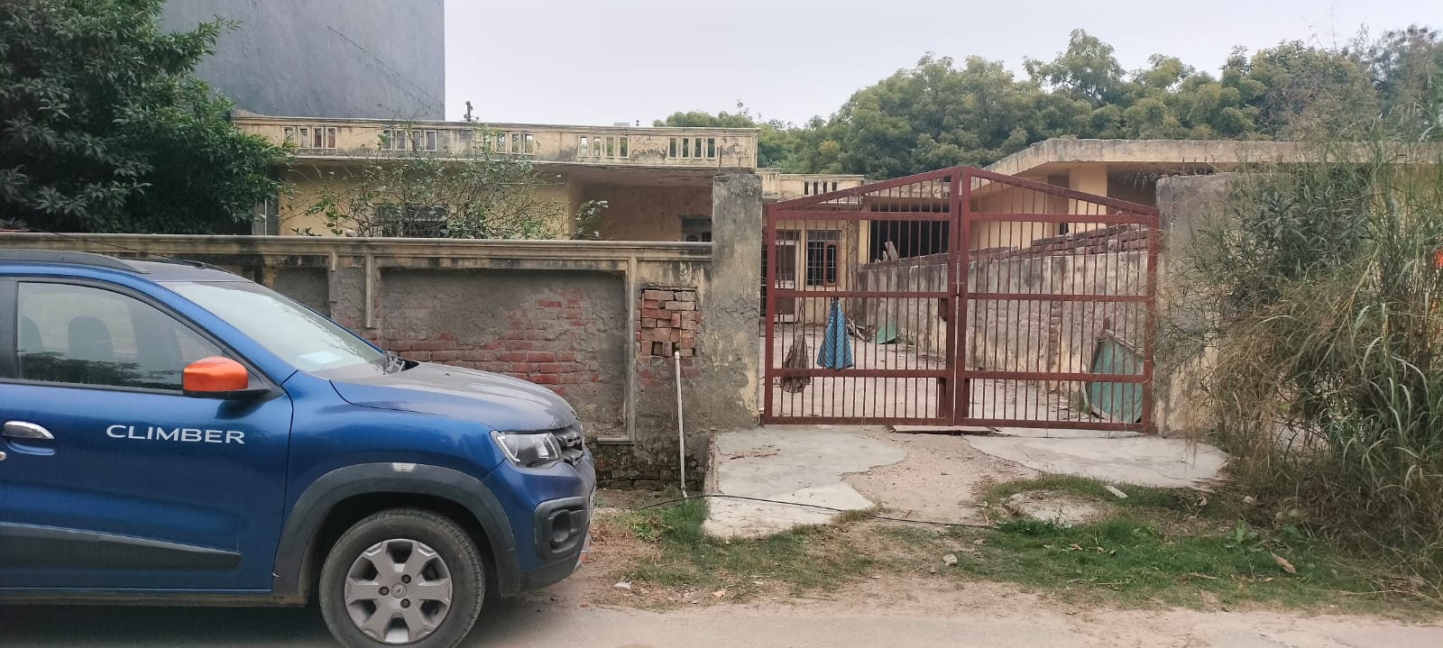 COMPLETION PLOT FOR SALE IN SECTOR 48 NOIDA
