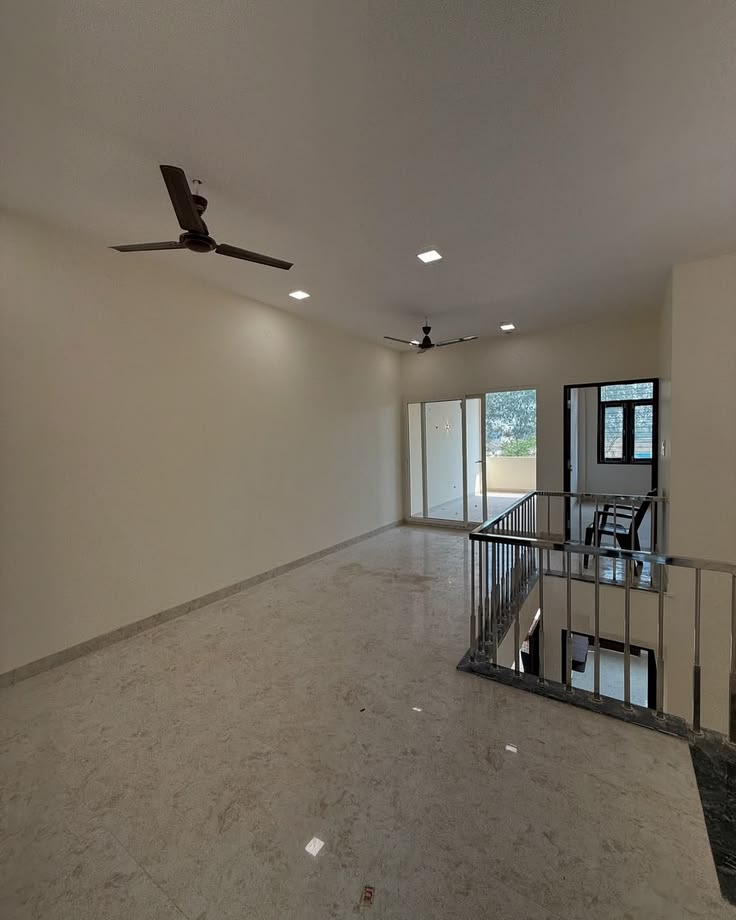 180 Mtr Premium Residential House for Sale in Sector 41 Noida - Photo 4