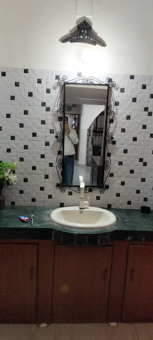 Residential Kothi Near Metro Station in Sector 47 Noida - Photo 7