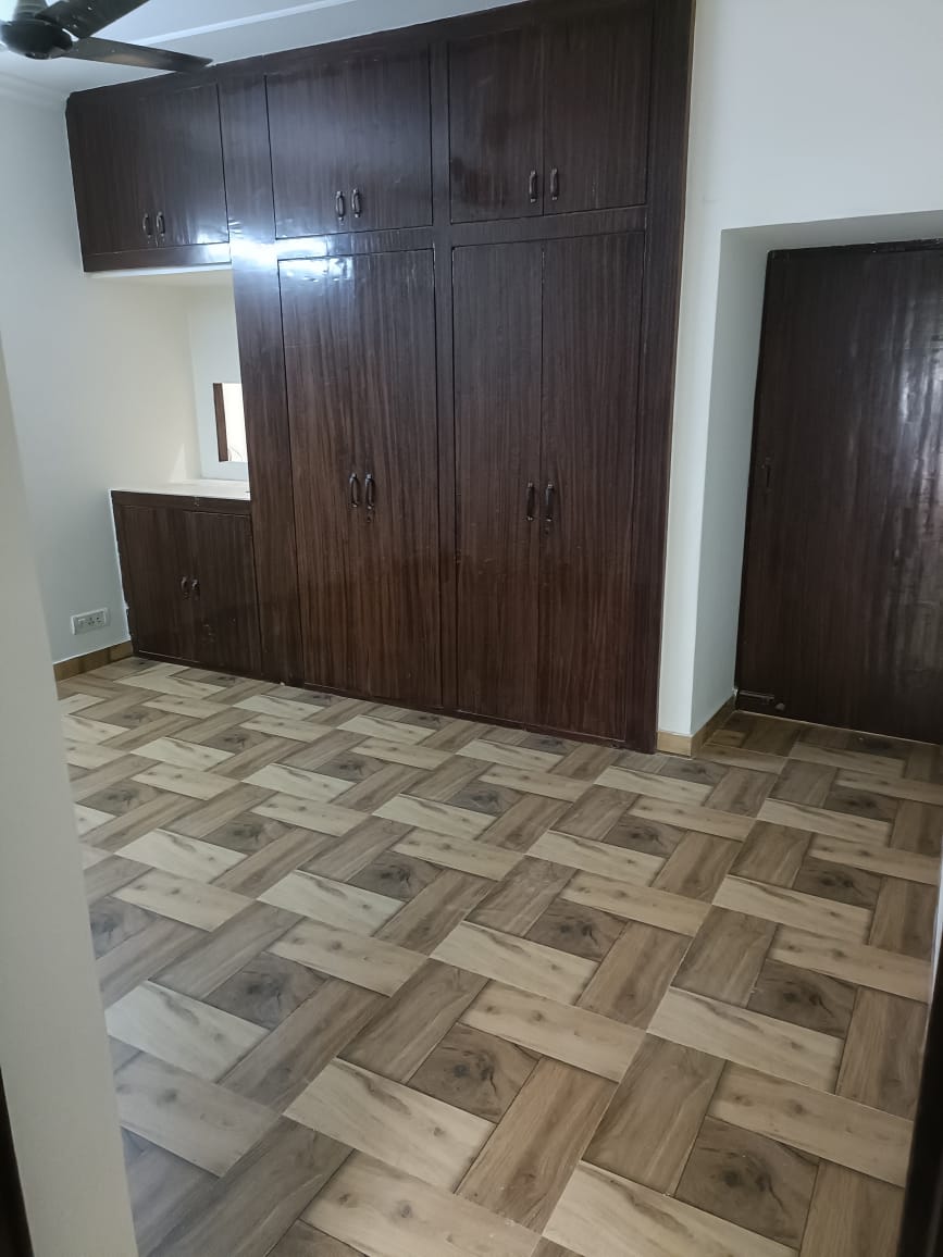 Best Residential Properties For Sale Near Metro Station - Photo 10
