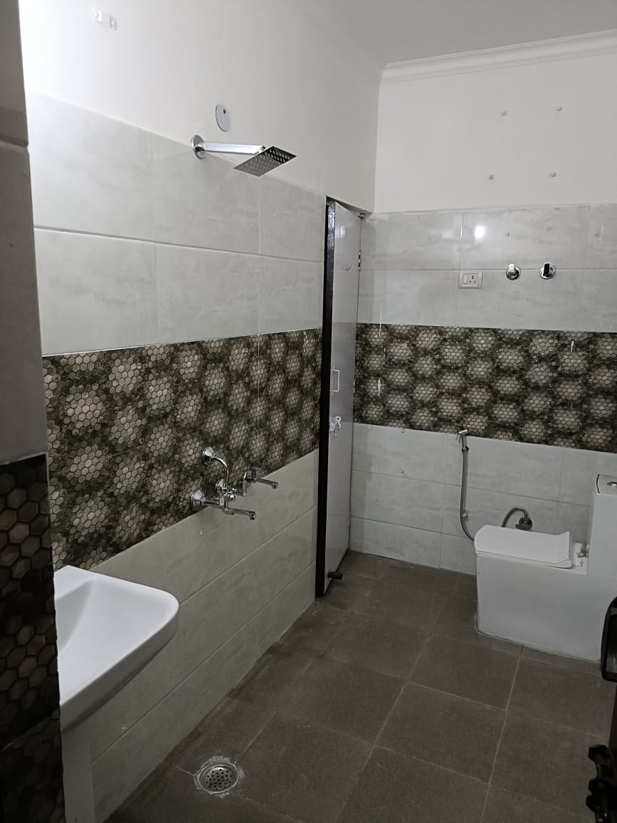 Best Residential Properties For Sale Near Metro Station - Photo 19