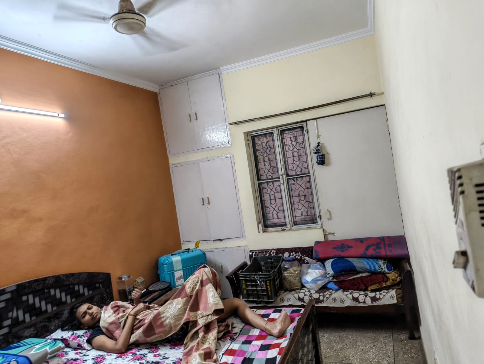 Ready-to-move Residential Kothi for sale - Photo 3
