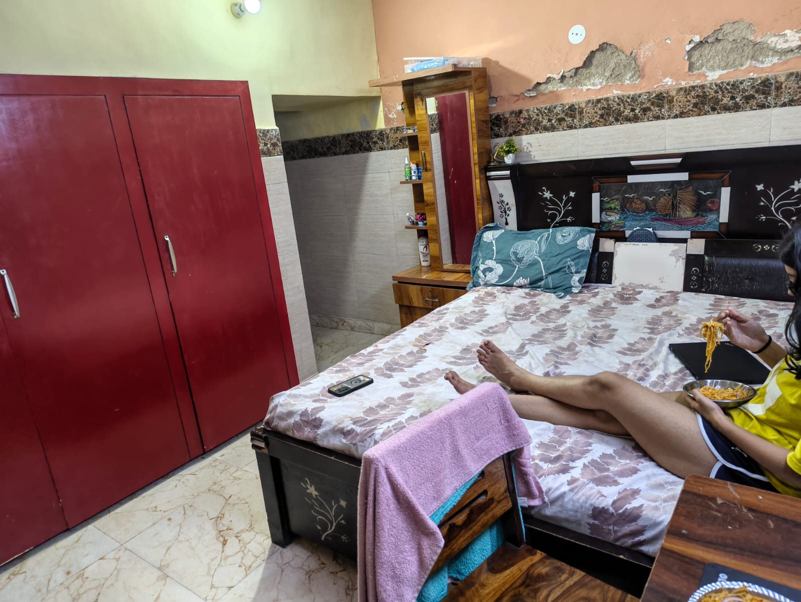 Ready-to-move Residential Kothi for sale - Photo 4