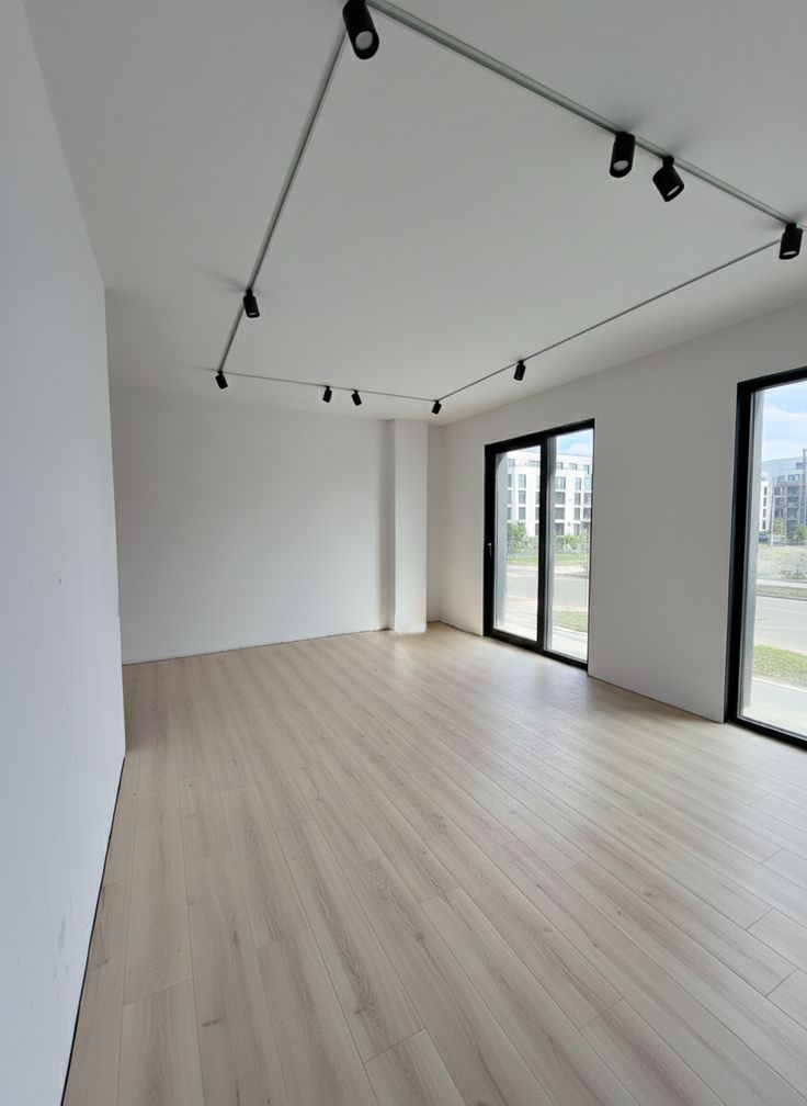 Industrial Building for rent in Sector 8 Noida - Photo 2