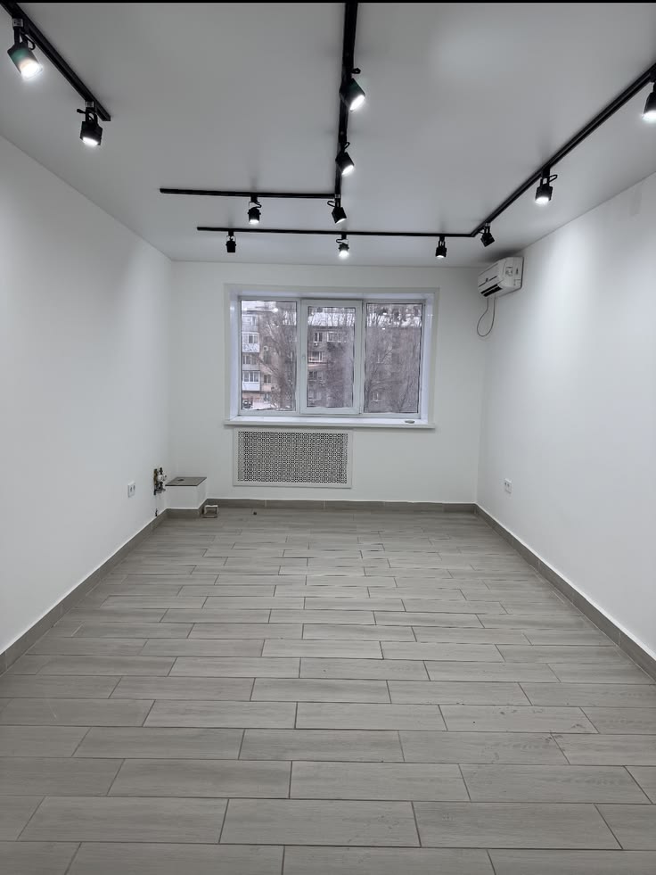 Industrial Building for rent in Sector 8 Noida - Photo 4