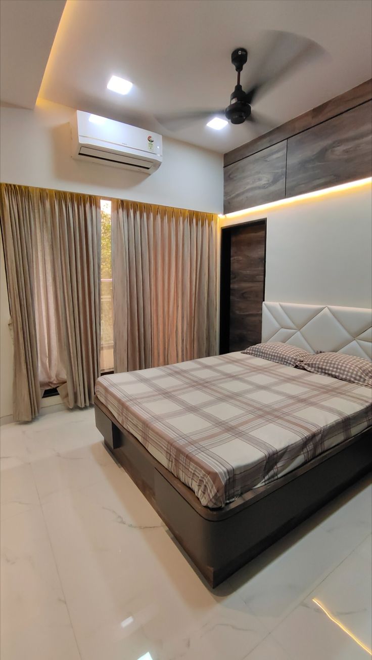RESIDENTIAL PARK FACING KOTHI IN SECTOR -41 NOIDA - Photo 8