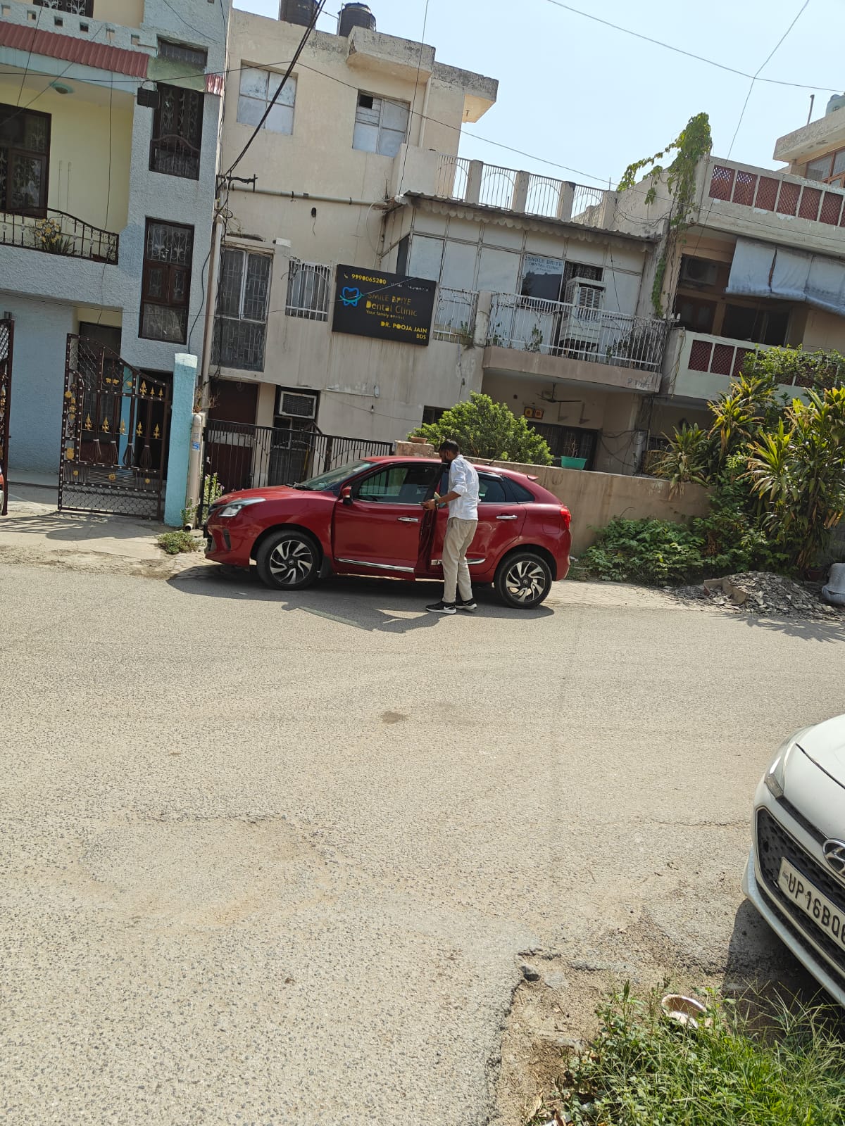 Prime Sector For Sale 200 Sq. Mtr Plot on 24 Meter Wide Road in sec-11 Noida
