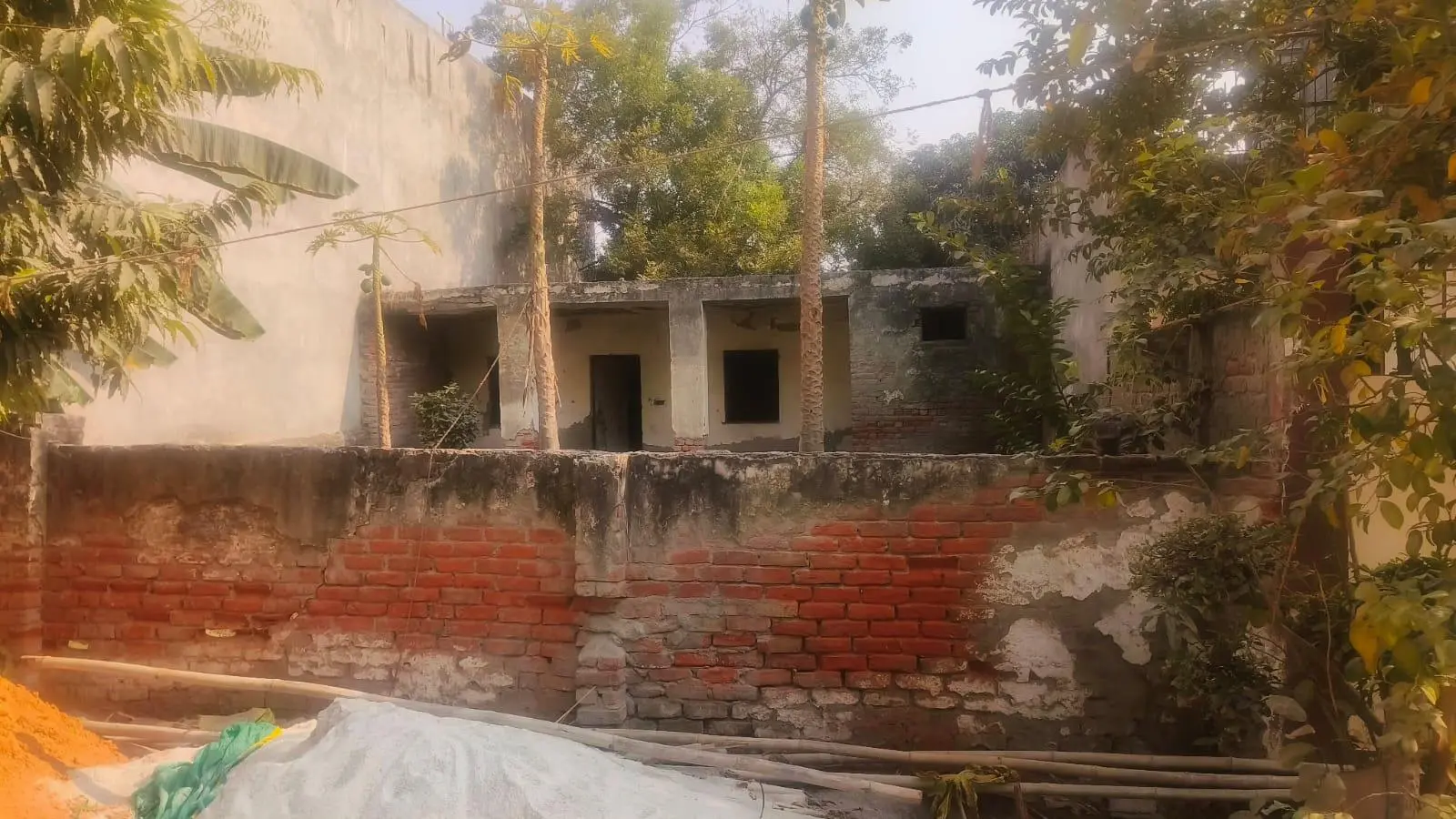 Completion Plot for sale  Sector-92 Noida Near Noida Expressway