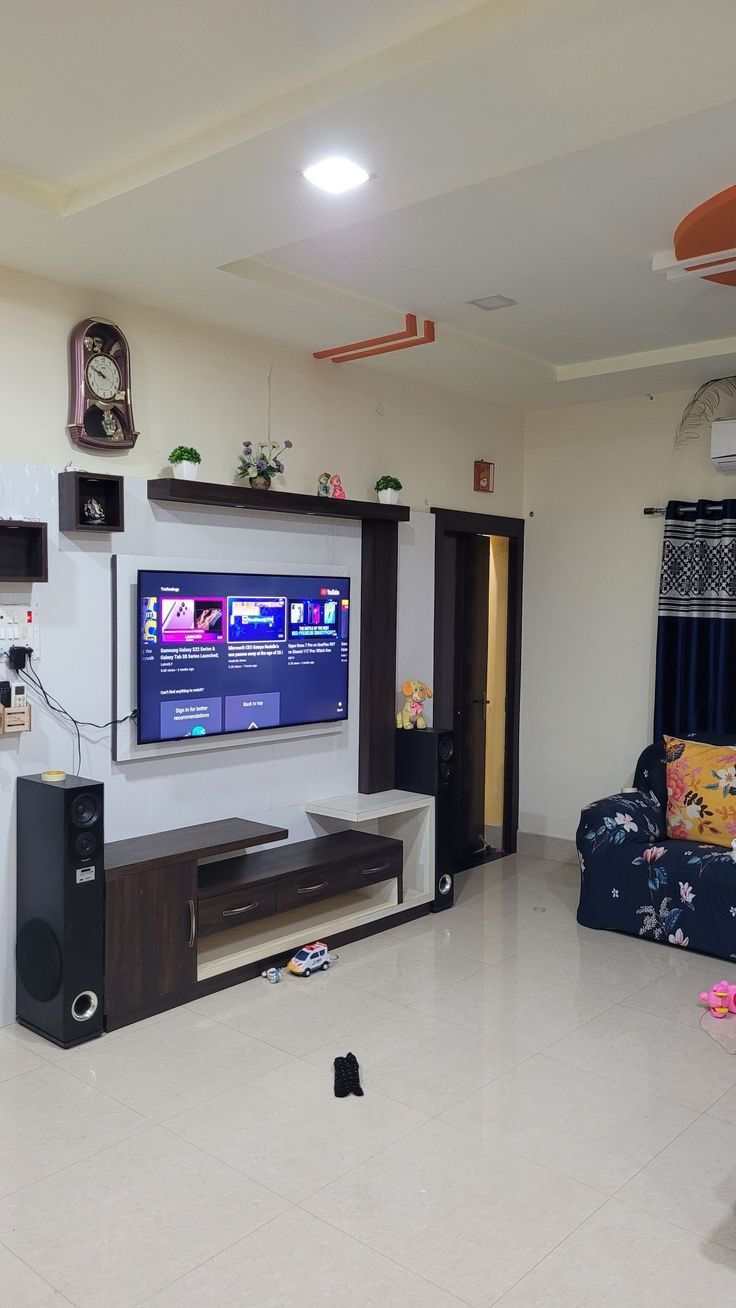 Kothi for Sale Near Stadium Sec-12 Noida