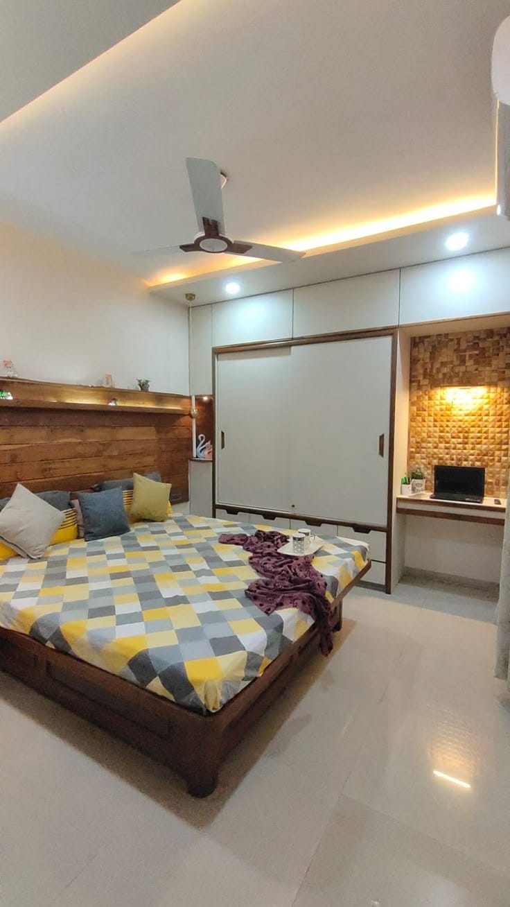 Prime Corner Kothi for Sale in Sector 36, Noida
