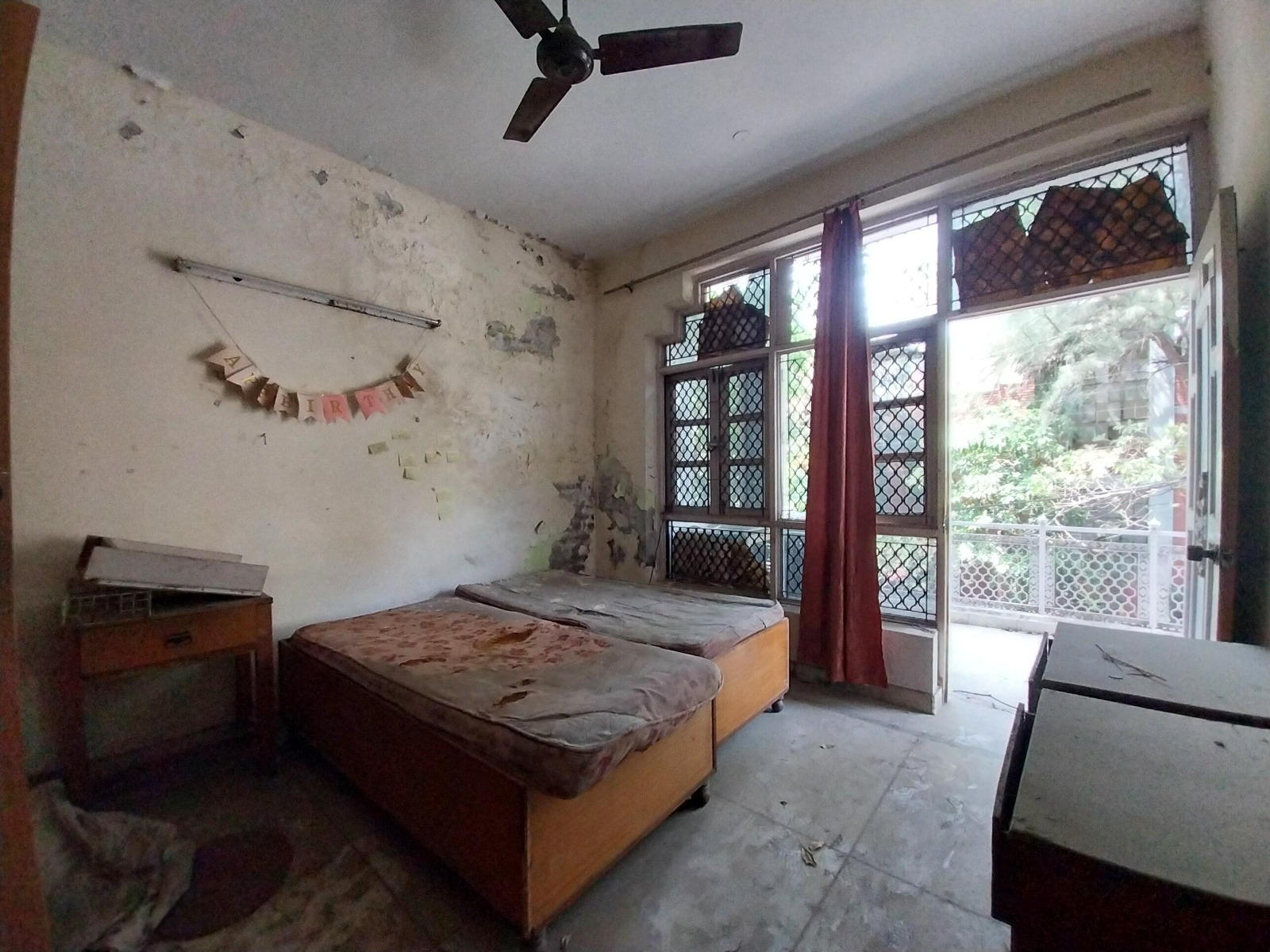 Independent House for Sale in Sector 19 Noida - Photo 3