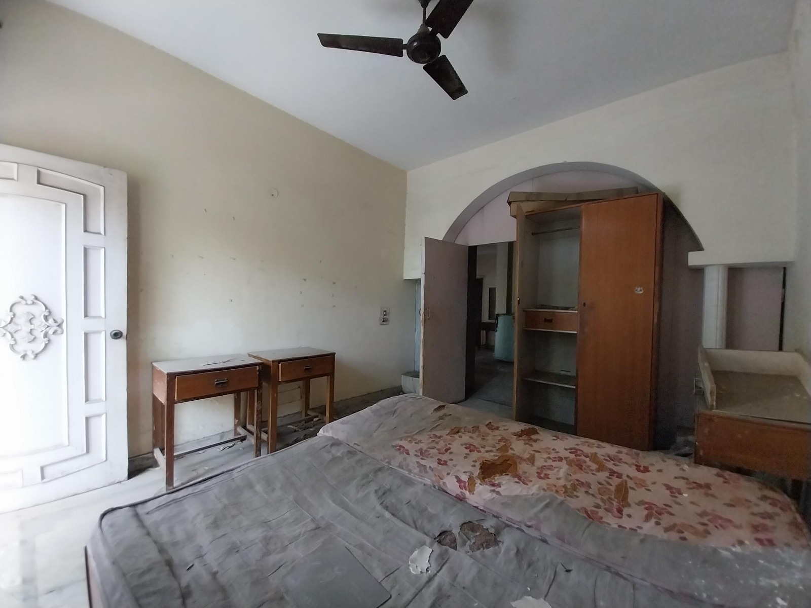 Independent House for Sale in Sector 19 Noida - Photo 4