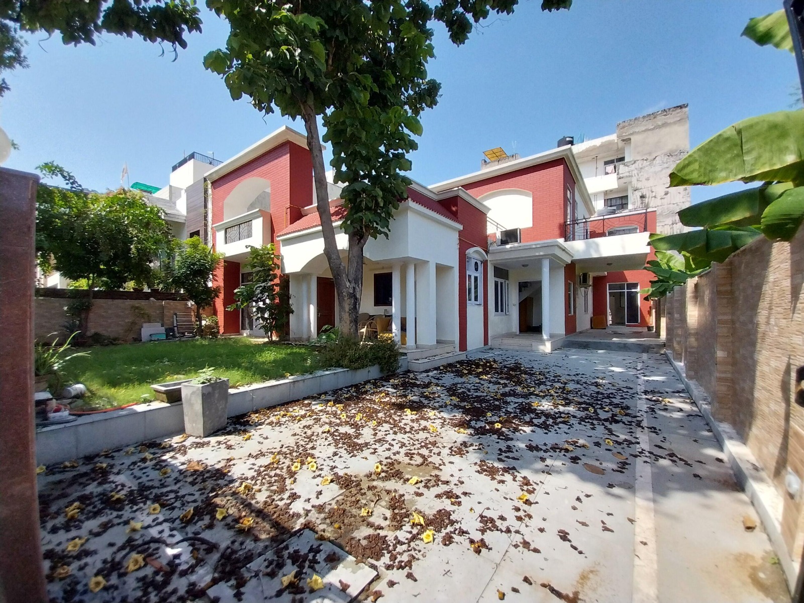 Sector 92 Noida Residential Property for Sale 300 sq mtr Kothi - Photo 4