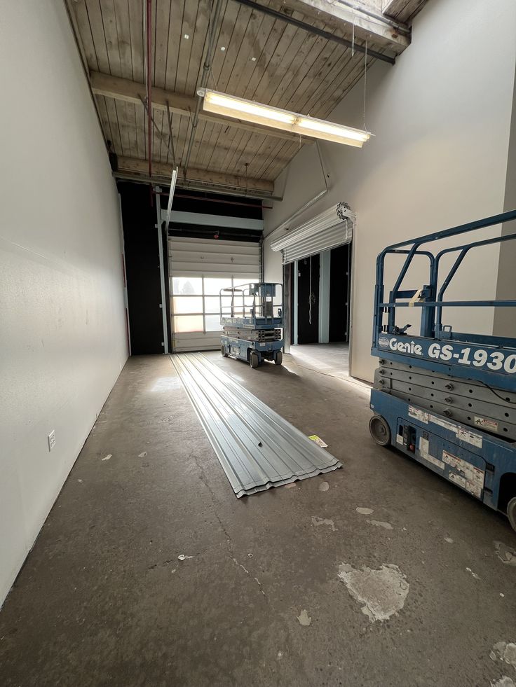 200 MTR BUILDING FOR SALE IN SECTOR 8 NOIDA - Photo 2