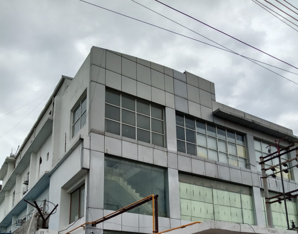 1200 Sq. Mtr. Industrial Building for Rent in Sector 57, Noida
